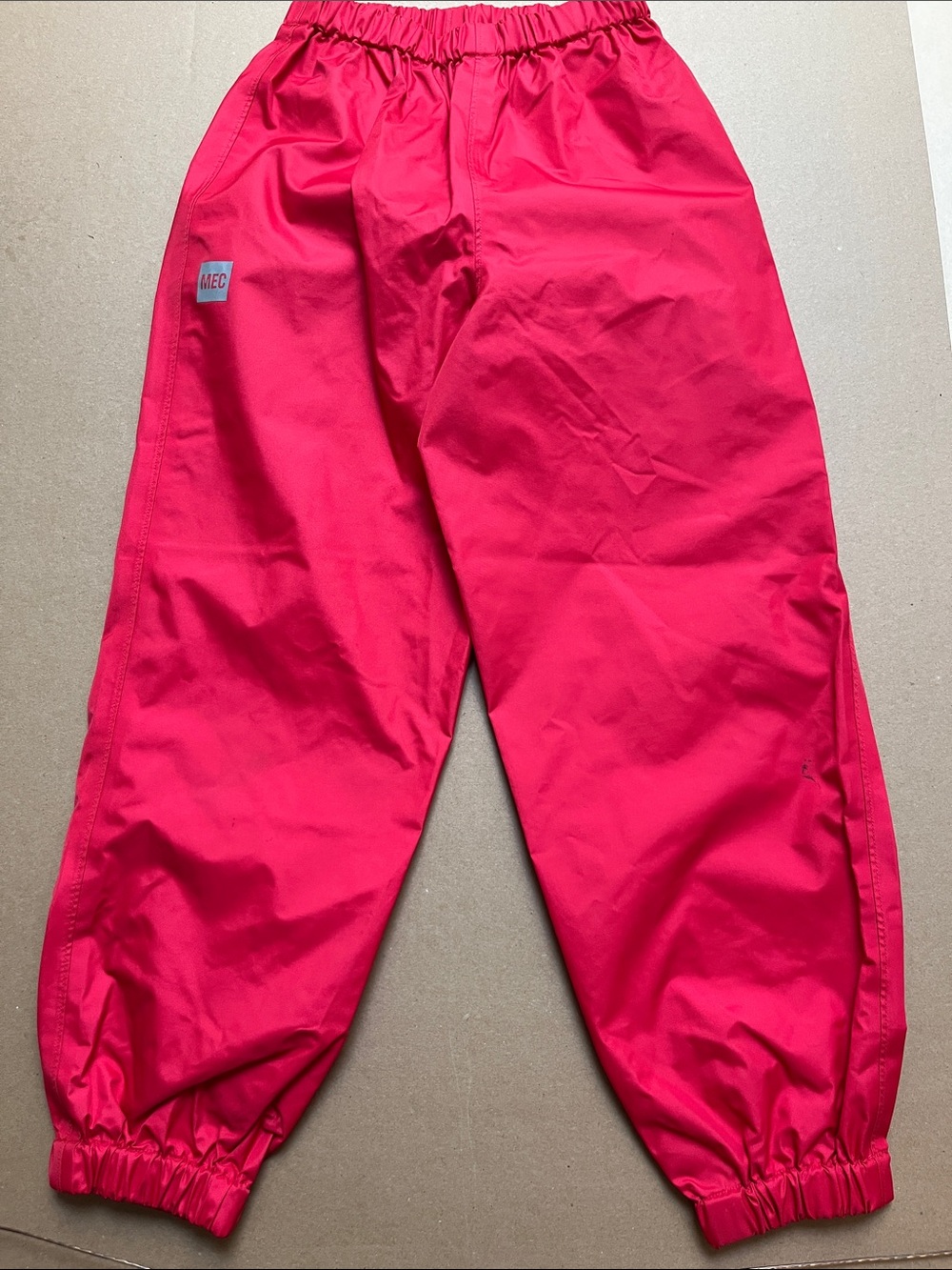 MEC Kids Boys Red Waterproof Rain Pants Mud Joggers Size 8